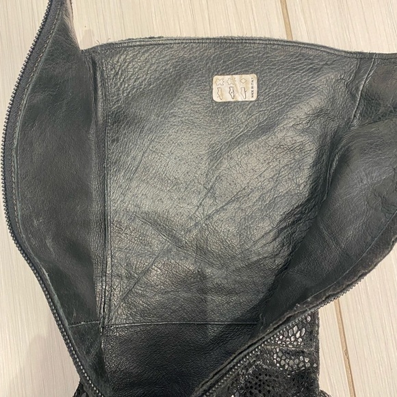 Taylor Swift style boots from ERAS Tour. Leather boots, Italian, Faux snakeskin. - Picture 6 of 10